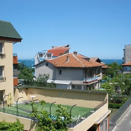 Guest house Irina *